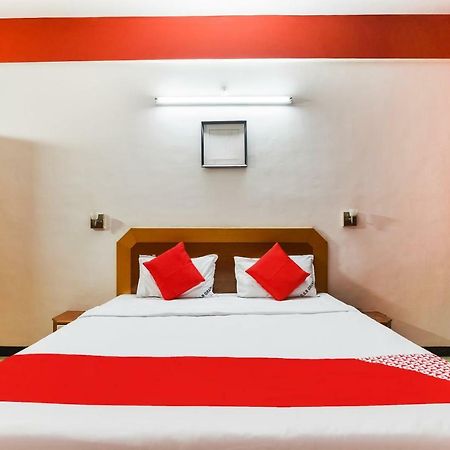 Oyo 48251 Dsr Grand Hotel Krishnagiri Eksteriør billede